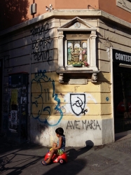 http://www.juliesteyer.com/files/gimgs/th-20_pigneto © Julie Steyer.jpg